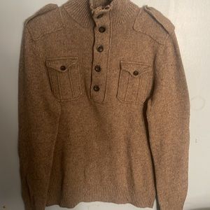 GAP sweater